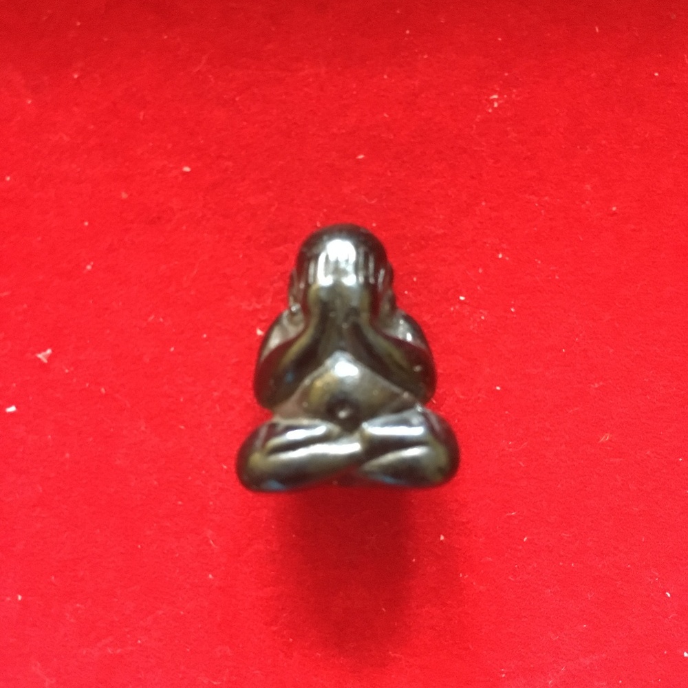 RARE Thailand Phra Pidta Close Eyes Buddha amulet